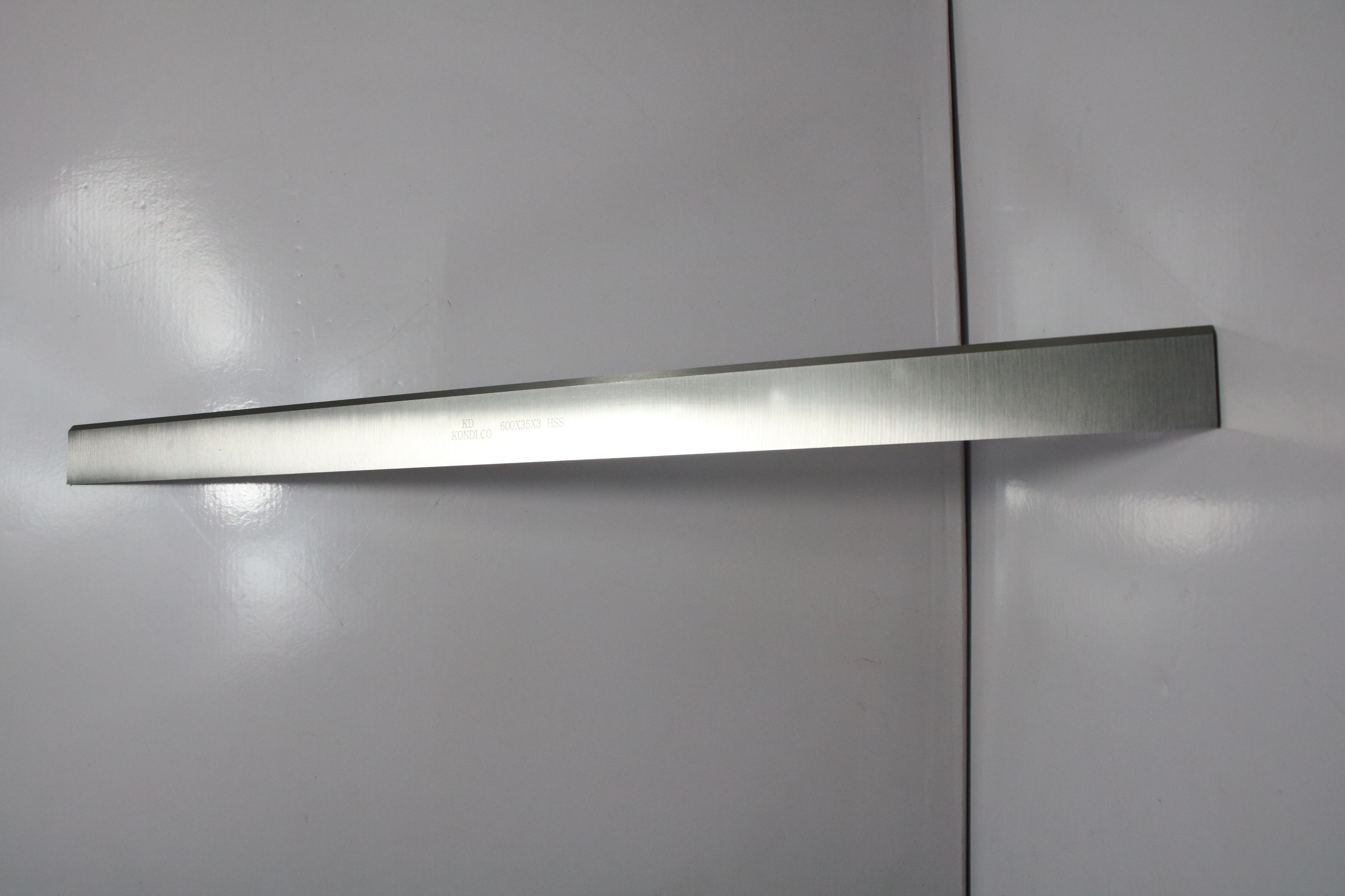 High-Speed Steel (HSS) Planer Blades Lưỡi bào thép tốc độ cao (HSS)