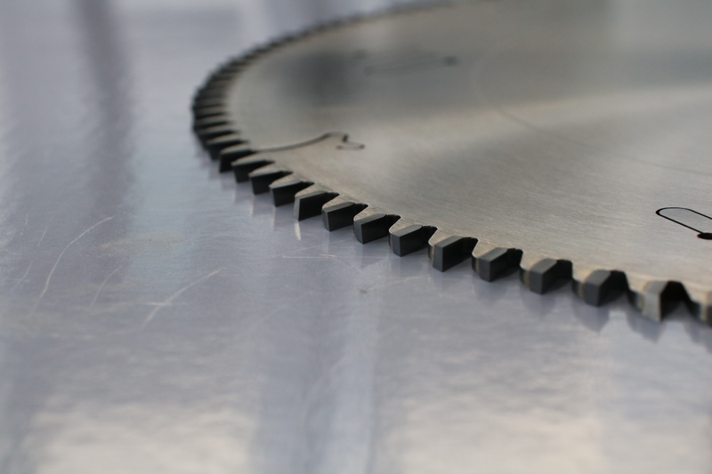 Plexiglass 、 Nhựa khung hình 、 Khung lưỡi cưa đặc biệt