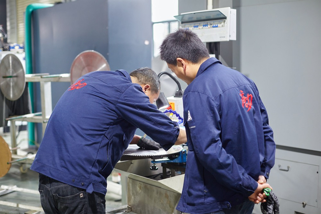 Ban nhạc kiểm tra công nhân Saw Blade7