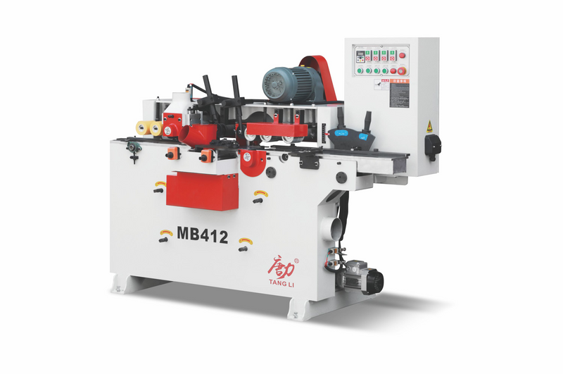 Moulder bốn mặt