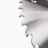 Cưa nhiều blade với cạp