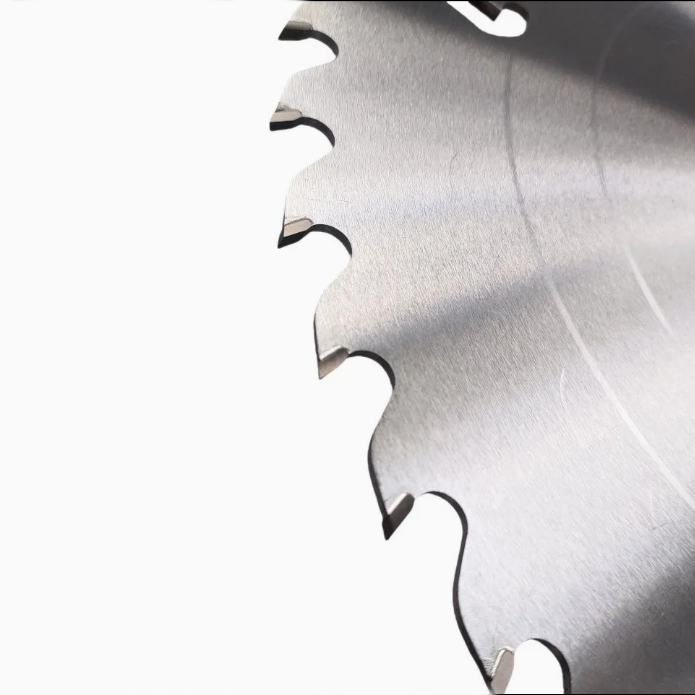 Cưa nhiều blade với cạp